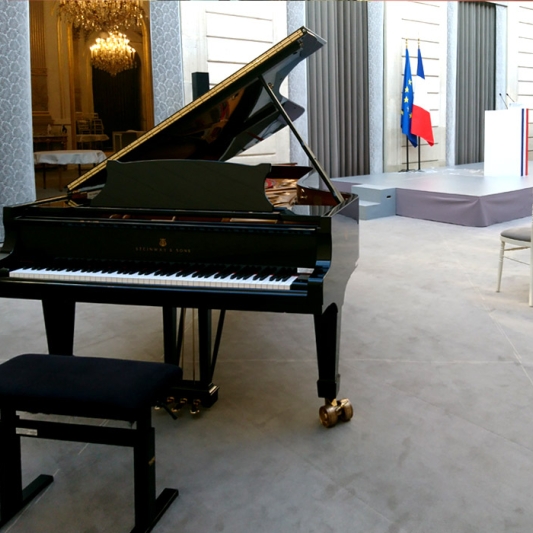 STEINWAY & SONS D274 - ME CONSULTER